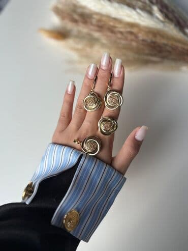 qizil uzukler 2019: Dəstə daxildir: Üzük, Sırğa, Sarı qızıl — 2