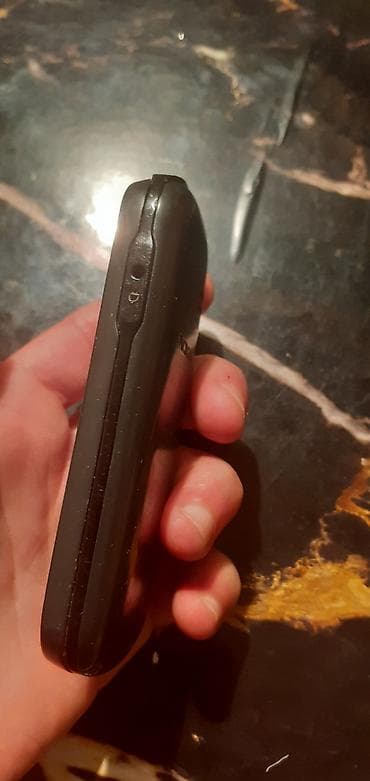 silver et ceken: Nokia 1, < 2 GB Memory Capacity, rəng - Qara, Zəmanət, Düyməli — 6