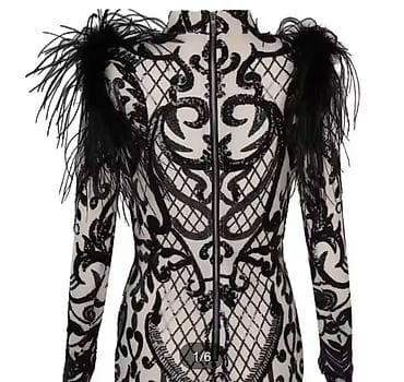 Qara aplikasiyalı, quş tüklü mini don - Stil: Bədənə oturan mini — 2