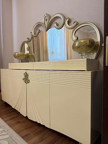 Komodlar: İşlənmiş — 1