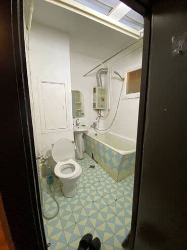 bakı gunluk evler: Binəqədi rayonu 9-cu mikrarayonda yerləşən ümumi sahəsi 35 kv,m olan — 7