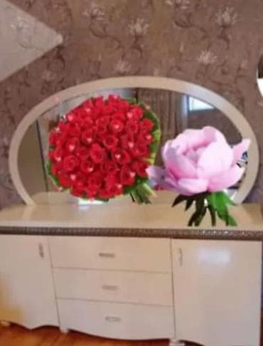 туалетный столик белый: Ağ rəngli kosmetik stol-güzgü dəsti - Oval, iri ölçülü güzgü – — 1