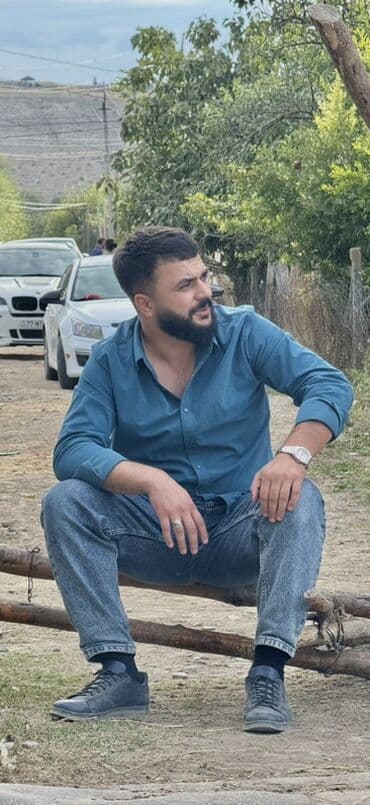 Şəxsi sürücülər: Şəxsi sürücü işi axtarıram. Özüm haqqında. Dəyanət 30 yaş. 178 boy — 2