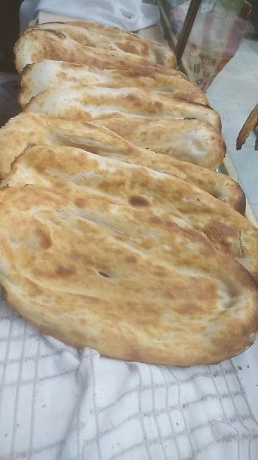 asistent vakansiya: Tendir çöreği bişiren xanım teleb olunur. Çöreq bişirmegi bilmeyen — 2