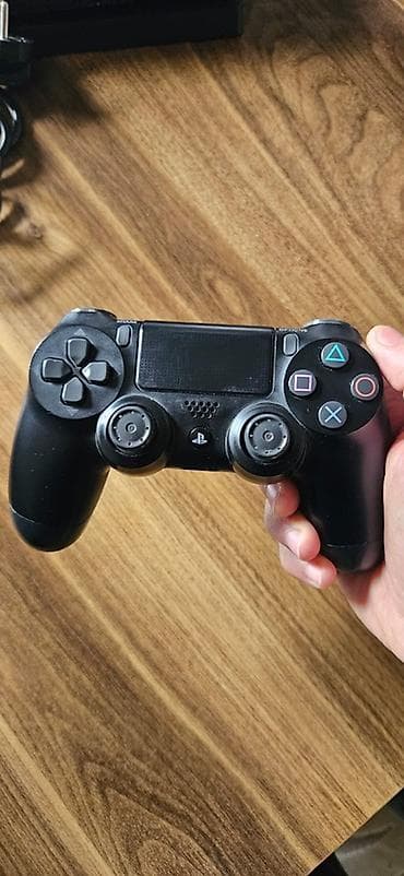 android box tv: PlayStation 4 Pro (PS4 Pro) oyun konsolu Komplekt: - PS4 Pro konsolu — 4