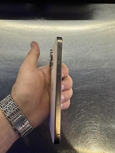 Мобильные телефоны и аксессуары: IPhone 16 Pro, Desert Titanium — 3