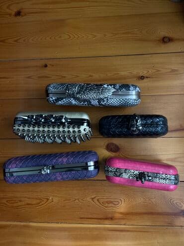 faize pul verilir 2021: Çantalar.İlan dərili və Bənövşəyi rəng olan 25manat.Qalan hər biri 20 — 2