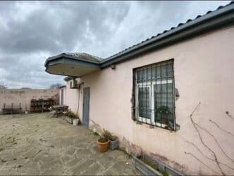 qaradağ rayonu müşfiqabad qəsəbəsində kirayə evlər: Sabuncu un maşdağa qesebesinde 6.5 sot torpaqin içinde 2 otaqli ev 350 — 3