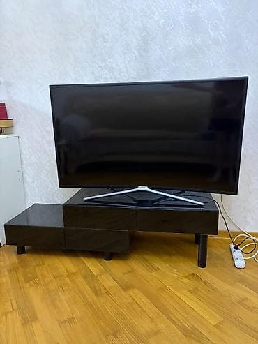 Mebel: Qara, parlaq səthli modul TV stendi - Dizayn: İki səviyyəli — 4