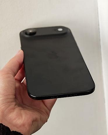 mac air: IPhone Air, 256 GB, Qara, Face ID — 3