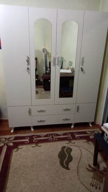 4 qapili dolab: Yeni, Açılan, 4 qapılı Düz dolab, Dolab-asılqan, Türkiyə — 22