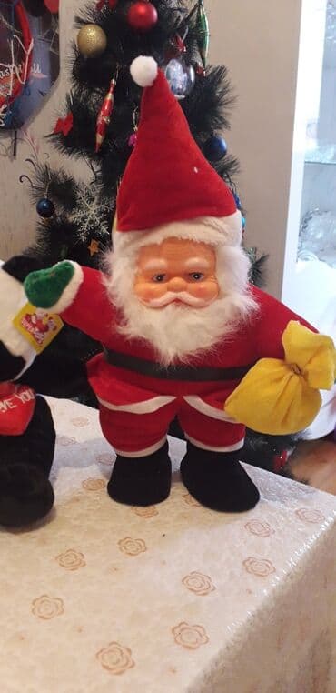 Süni güllər: Waxta baba seslidir,boyu 41smdir,tezedir hediyye alinib,panda da — 1