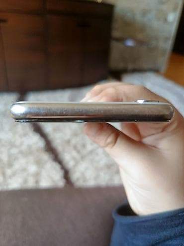 iphone 2ci əl: IPhone X, Gümüşü — 6