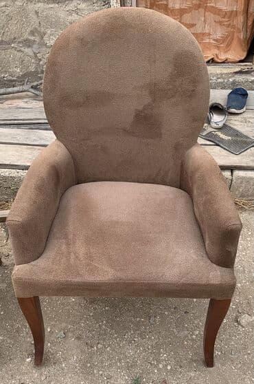 işlənmiş oturacaq: İşlənmiş, Kreslo-oturacaq, Parça, Çatdırılma yoxdur — 1