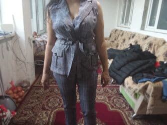 Dəstlər, kostyumlar