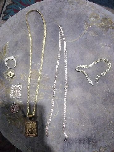 sədərəkdə kişi geyimləri: Dəstə daxildir: Üzük, Sırğa, Bilərzik — 3