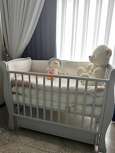 Tecili satilir. Matras bordiklar verilecek. Qiymet 450 azn. Unvan