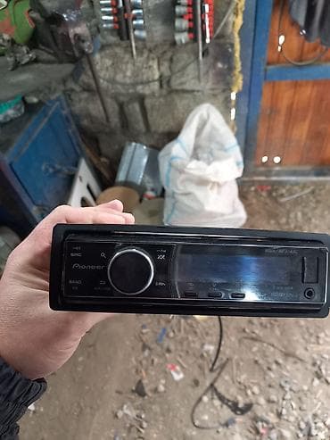 Maqnitofonlar: Maqnitol, Pioneer, AUX — 1