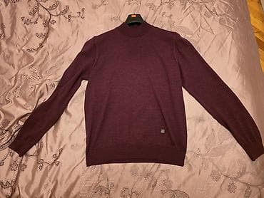 Bordo rəngli kişi sviteri. Xaricdən baha qiymətə alınıb az geyinilib
