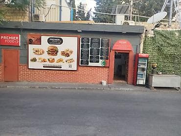 burger coreyi: Yalniz Sushiye verilir obyekt fast food tipli iwdiyir yarisida sushiye — 4