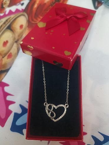 Спорт и отдых: Gümüşu rəngli zərif boyunbağılar – hədiyyə qutusunda Məhsul — 3