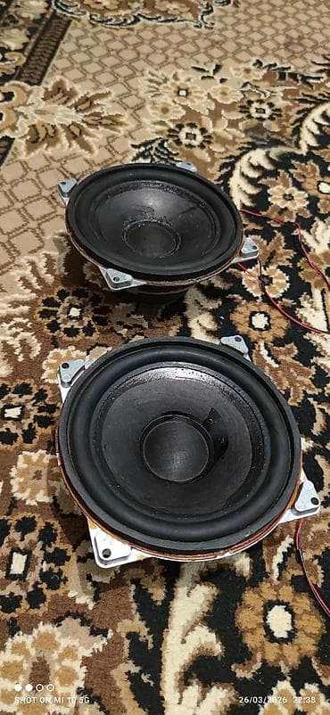 jbl ikinci el: Məhsul: Dinamiklər (cüt) Təsvir: - 2 ədəd konus tipli dinamik, metal — 5