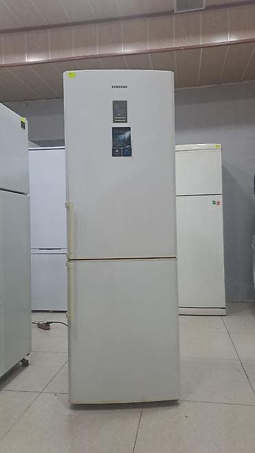 kamer: 2 qapılı Samsung Soyuducu Satılır, rəng - Ağ — 2