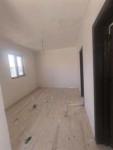 hövsan ev: Kupçalı Abşeron rayon Hokumeli Qobu yolunda yaşayış əhatəsində — 5