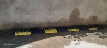 w202 bufer: Məhsul: Yol sürətkəsici modullar Təsvir: - Qara-sarı rəngli, bölməli — 2