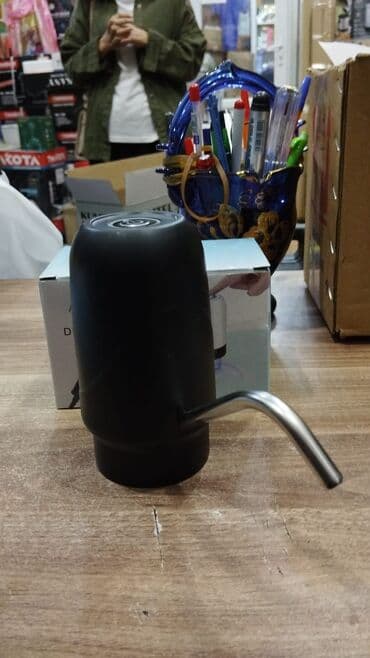 şüşə banka istehsalı: Su pompası USB sunuru ile isleyir Say coxdu Keyfiyyet 100 faiz — 2