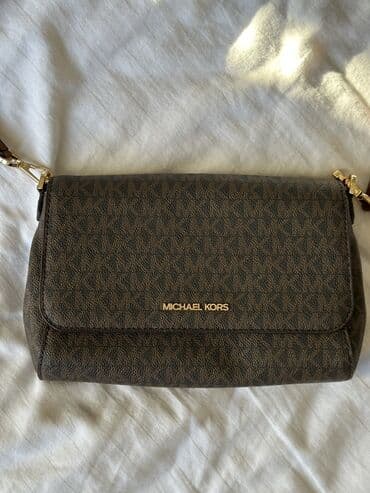 бу вещи: Все вещи в хорошем состоянии, носили 1-2 раза. По каждому товару цена — 1