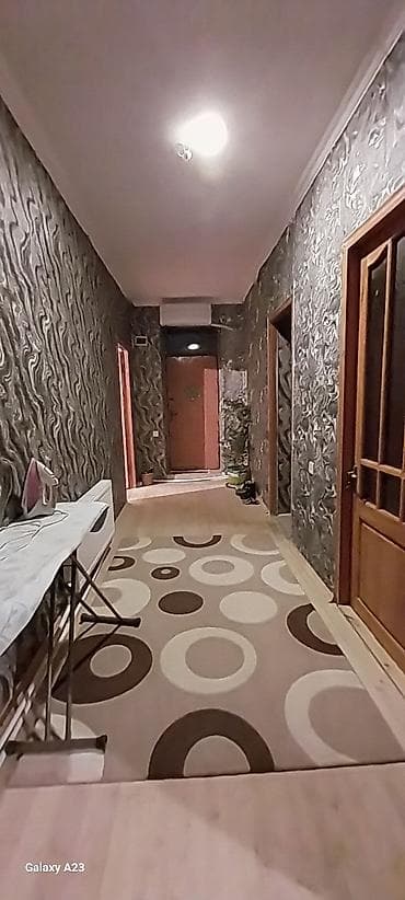 Qarajlar: 3 otaqlı mənzil – tam möbleli və məişət texnikalı - Geniş dəhliz — 7