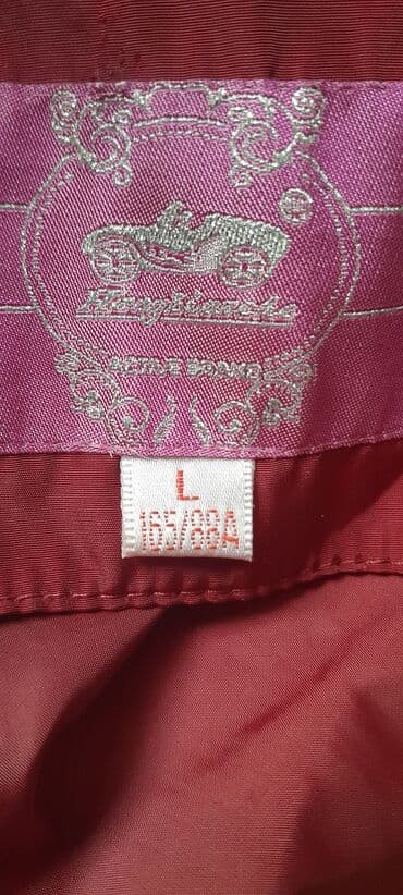 məktəb paltarı: 11_12 yaṣa hec bir defekti yoxdur.250m Real alıcıya endirim olacaq — 5