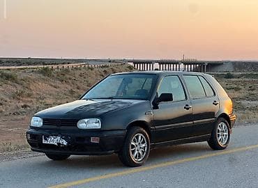 keys sat: Volkswagen Golf: 1.8 l | 1997 il Hetçbek — 8