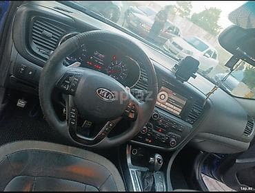 Продажа авто: Kia Optima SX T-GDI, mavi rəngli sedan. Xarici: - Parlaq mavi kuzov — 9