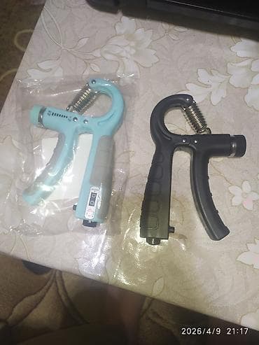 ronaldo formaları: Tənzimlənən əl məşqçisi (hand gripper) - Məhsul: yaylı, tənzimlənən — 2