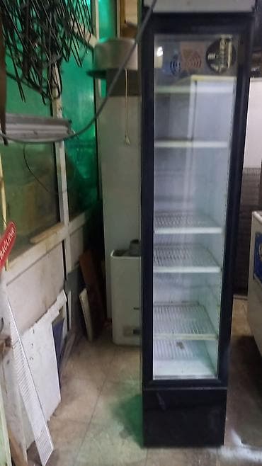Su soyuducusu – vitrin tipli - Qiymət: 190 AZN - Ölçü: 190 x 36 sm -