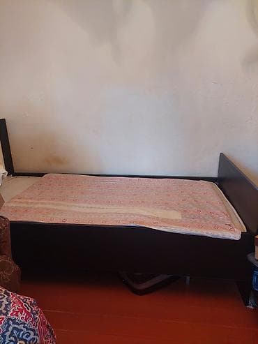 Təknəfərlik çarpayı, Dolab