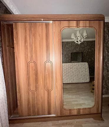 kafel islenmis: (Dolab) yaxsi vezziyetde hec bir prablemi yoxdur seliqeli iwlenib — 1