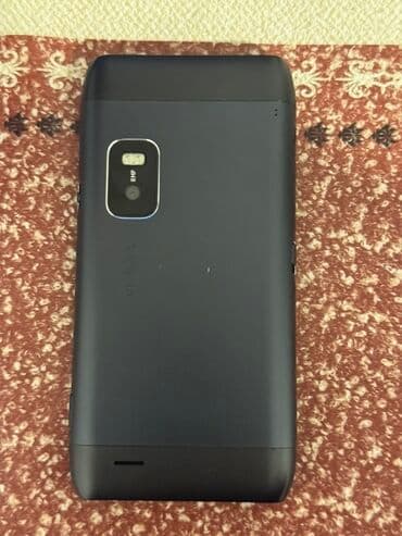 yison e7: Nokia E7, 16 GB, rəng - Boz, Sensor — 2