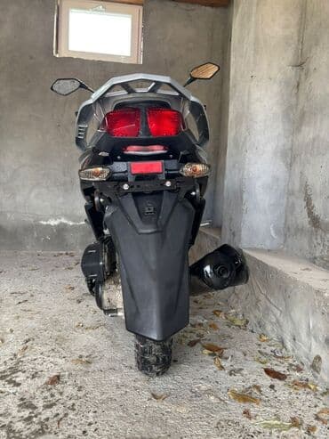 купить мопед бу: Kreditle satilir ilk ödenis 100 azn olmaqla Skuter – şəhər və yüngül — 2