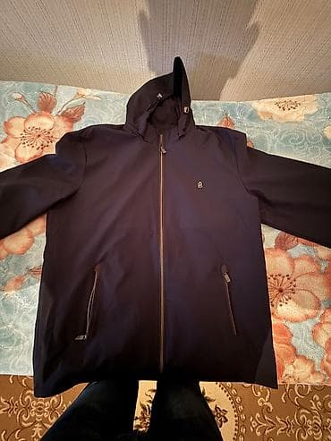 kurtka satilir: Vetrofka satılır yenidi razmer uyğun olmadığı üçün satılır 4xl 40 — 1