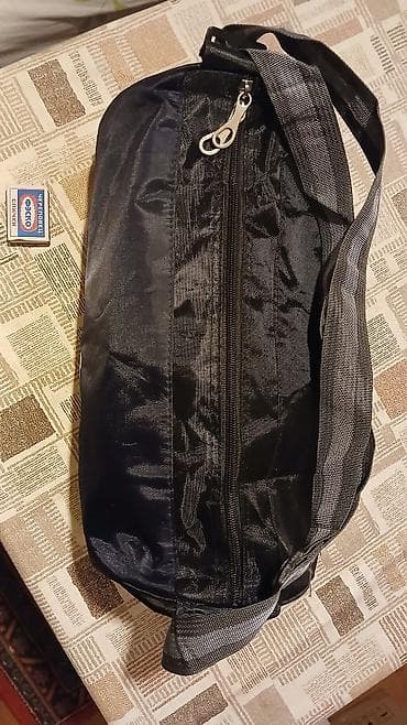 İdman çantaları: Adidas çiyin çantası - Rəng: qara - Material: yüngül, suya — 3