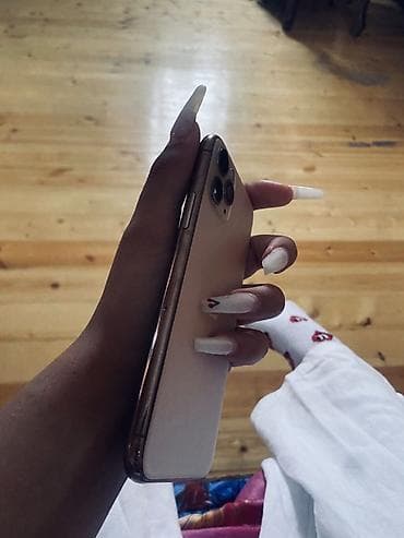 mac pro: IPhone 11 Pro, 256 GB, Barmaq izi, Face ID — 5