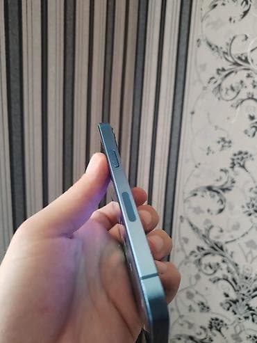 ipon xs: IPhone 13, 128 GB, Mavi, Zəmanət, Barmaq izi, Face ID — 4