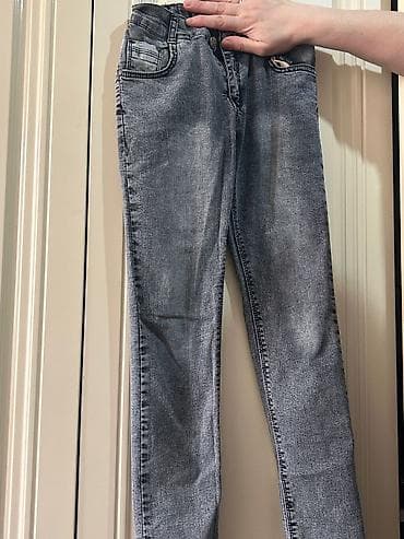 spiderman geyimi: Boz rəngli oğlan uşaq cins şalvarı 9- 10 yaşlı uşaq üçün idealdır — 1