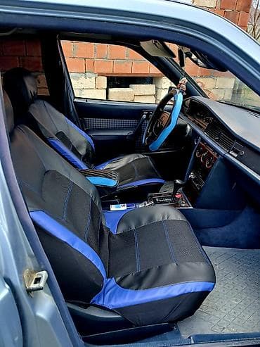 opel vectra c: Mercedes-Benz 190 (W201): 2 l | 1992 il Sedan — 4