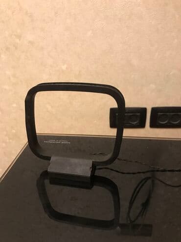 Salam .Şəkildəki bütov setin qiymətidi. Tv qoyanda verilir.disk yeri — 8