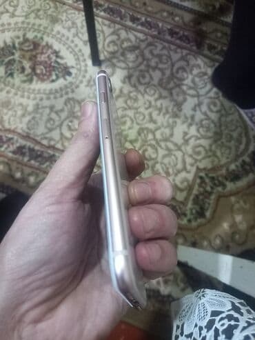 Чехлы: IPhone 8, 64 ГБ, Белый, Отпечаток пальца — 4