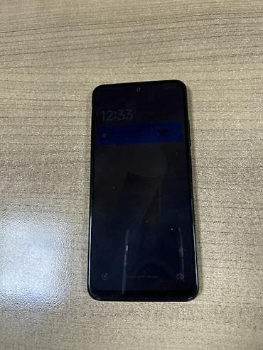Redmi Note 11 yaddaş 64 gb, ram 4 Özüm 2 inci əl almışam az müddətdə